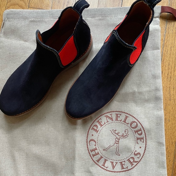 Penelope Chilvers Chelsea boots in blue suede - Picture 6 of 7